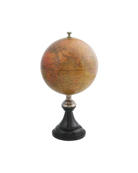 Versailles Globe