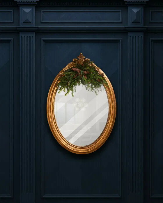 Spruce Decoration with Cones Green