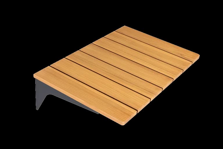 Designer Series - Seitentisch - Vertikale Holzlamellen - Myoutdoorkitchen