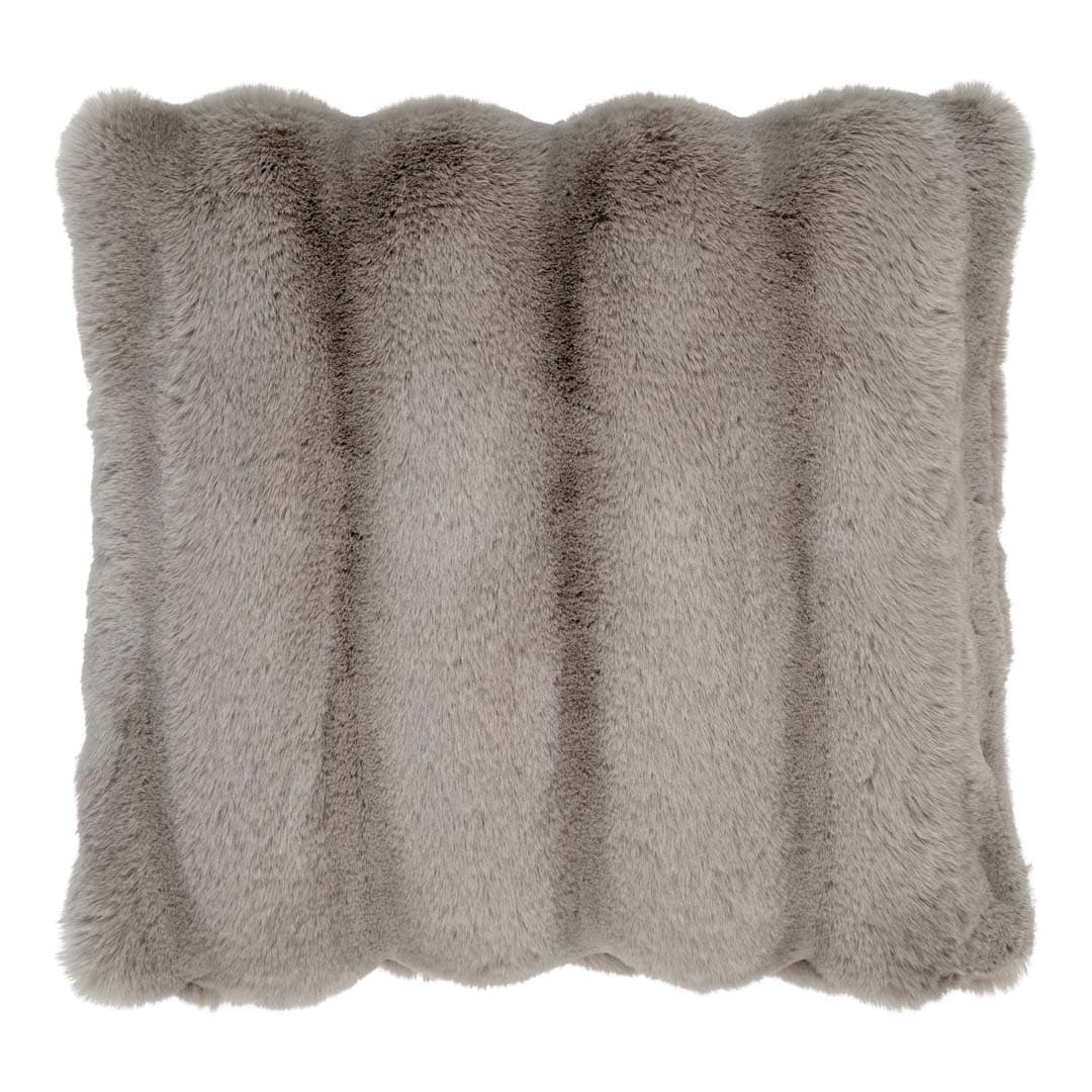 Galena Kissen 45x45cm imitiertes fell beige.