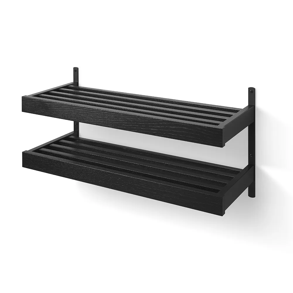 Oscarssons Möbel, Nadja Schuhregal 80 cm 2 Ebenen an der Wand montiert Eiche schwarz gebeizt/Mattschwarzer Stahl