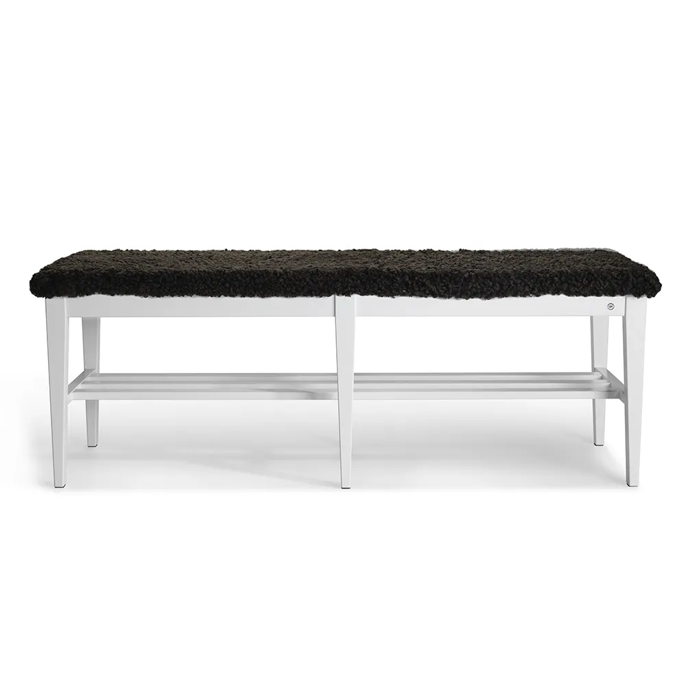 Oscarssons Möbel, Nadja Bench 130 cm Birke weiß lackiert/Schafsleder braun