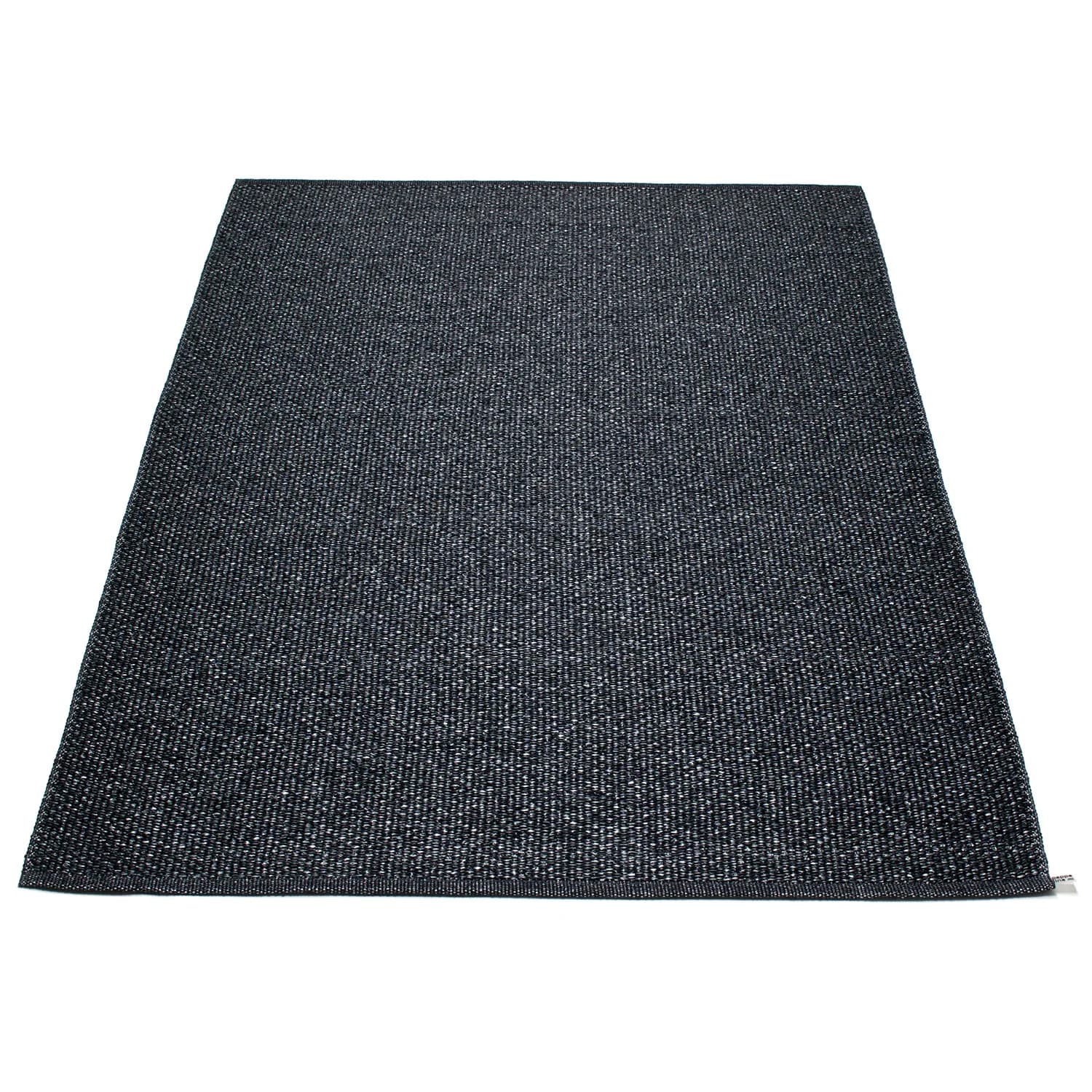 Pappelina, Svea Teppich 180x260 cm black metallic / black