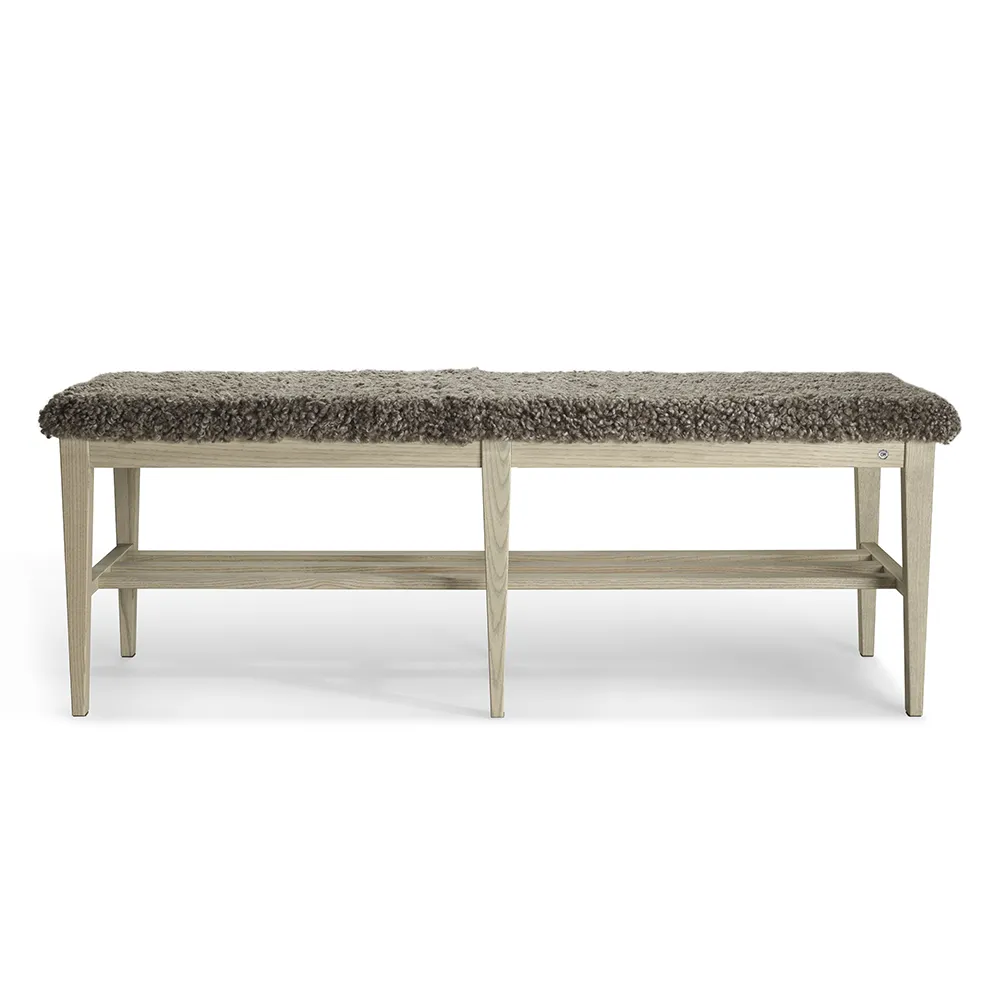 Oscarssons Möbel, Nadja Bank 130 cm Grau Geölte Esche/Schafsfell Sahara