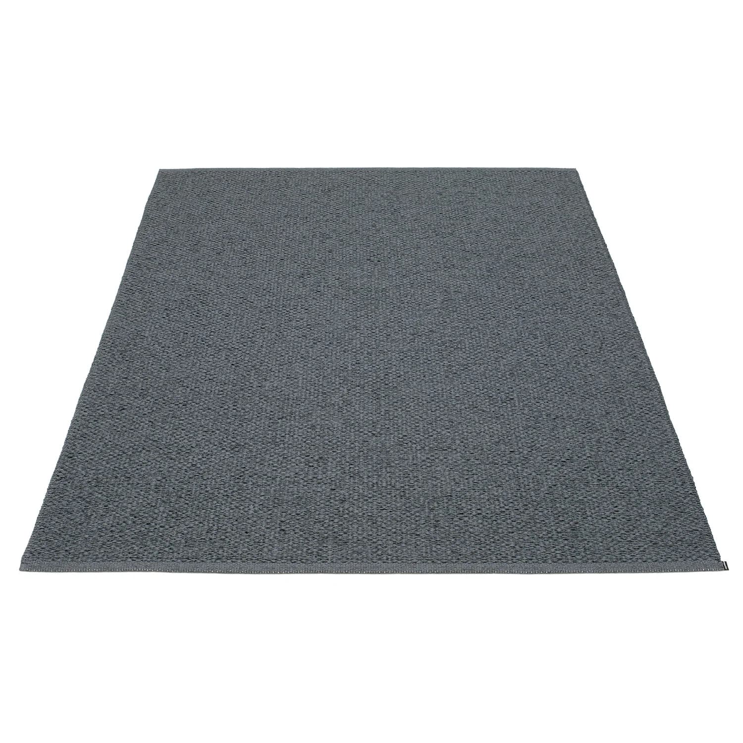 Pappelina, Svea Teppich 230x320 cm granit / black metallic