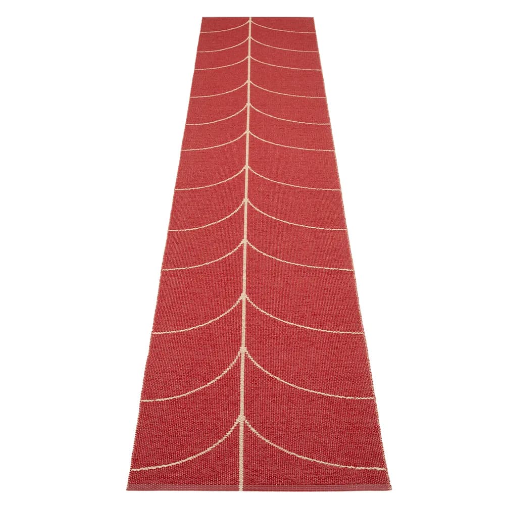 Pappelina, Gewebter Teppich Leif Berry 70x360 cm