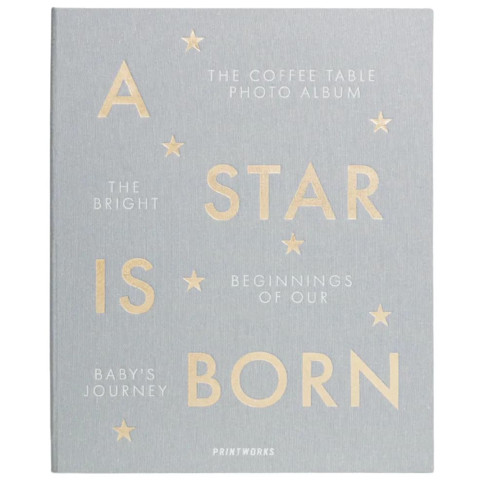 Printworks, Babyalbum - A Star Is Born, Grau
