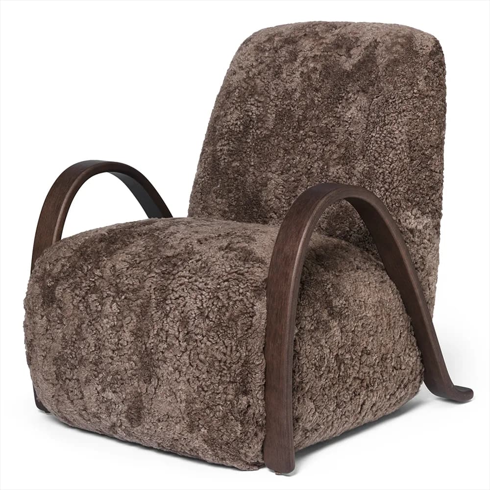 Ferm Living, Buur Sessel Sheepskin - Dark Stained/Sahara