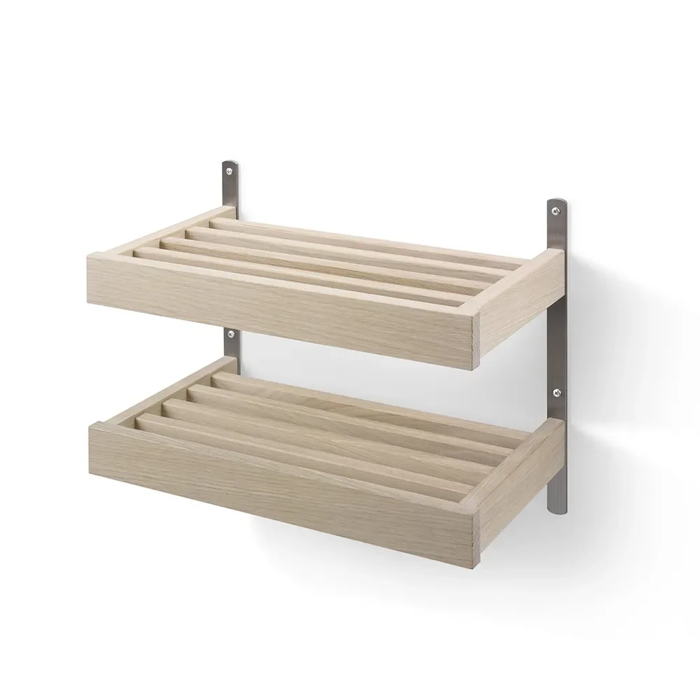 Oscarssons Möbel, Nadja Schuhregal 50 cm 2-stöckig an der Wand montiert Weiß geölte Eiche/geschliffener Stahl