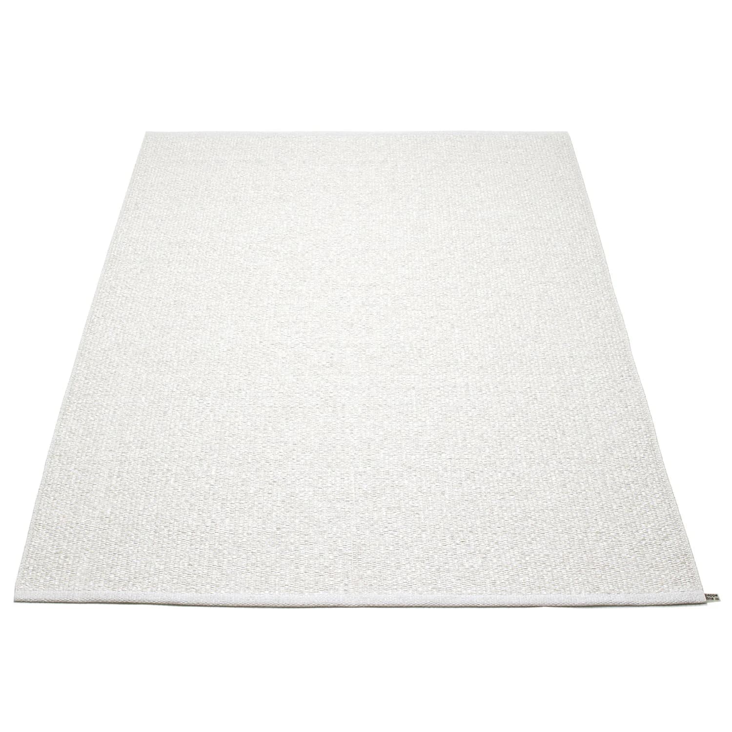 Pappelina, Svea Teppich 140x220 cm white metallic / white