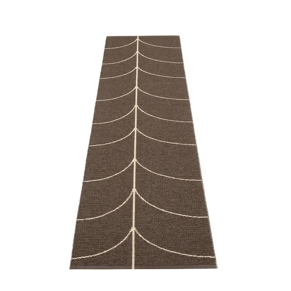 Pappelina, Gewebter Teppich Leif Dark Brown 70x270 cm