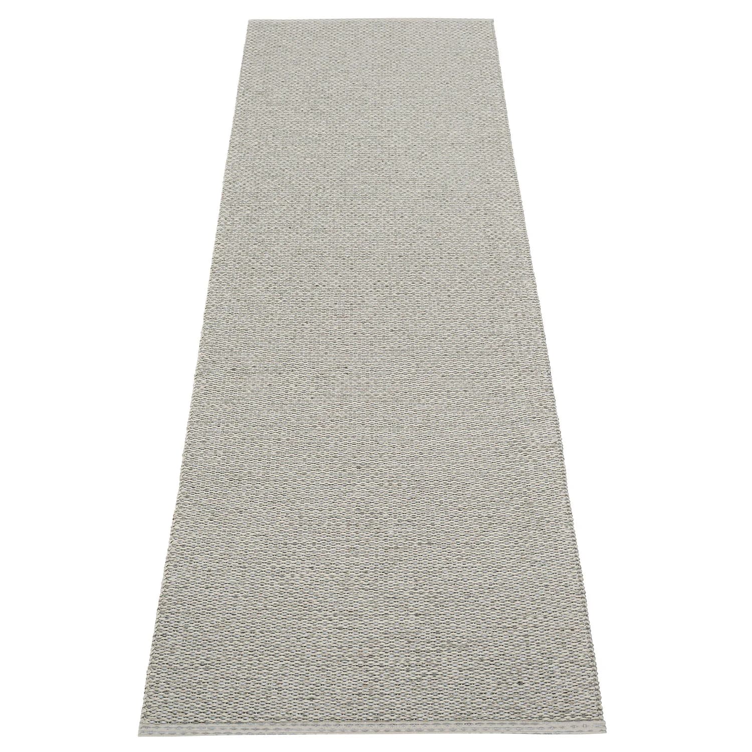 Pappelina, Svea Teppich 70x240 cm warm grey / granit metallic