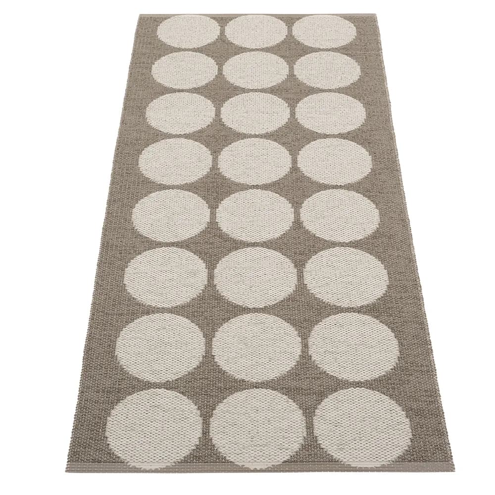 Pappelina, Hugo Teppich Walnut/ Linen 70 x 160 cm