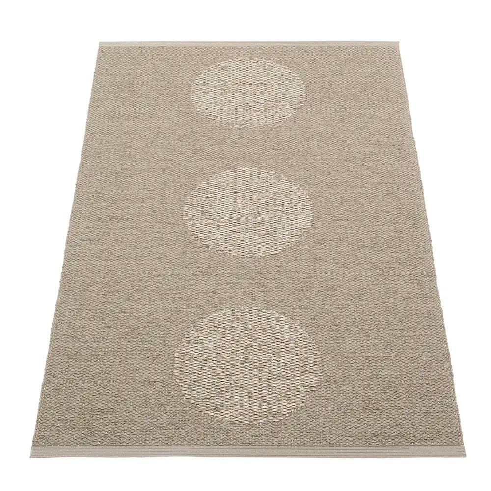Pappelina, Vera 2.0 Teppich 70x120 cm Dark Linen