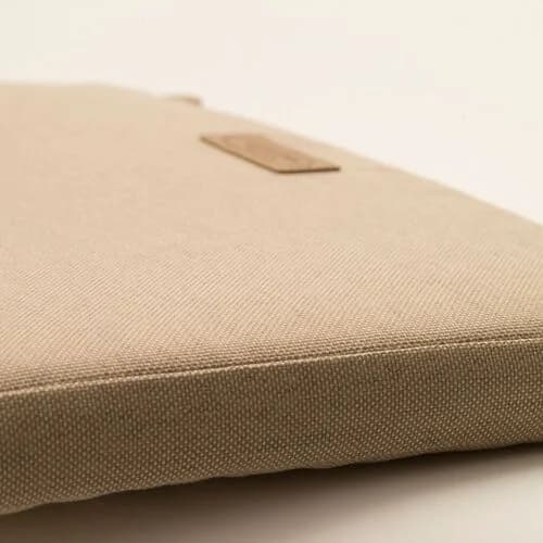Grythyttan Stålmöbler, Kissen bank 8 Beige