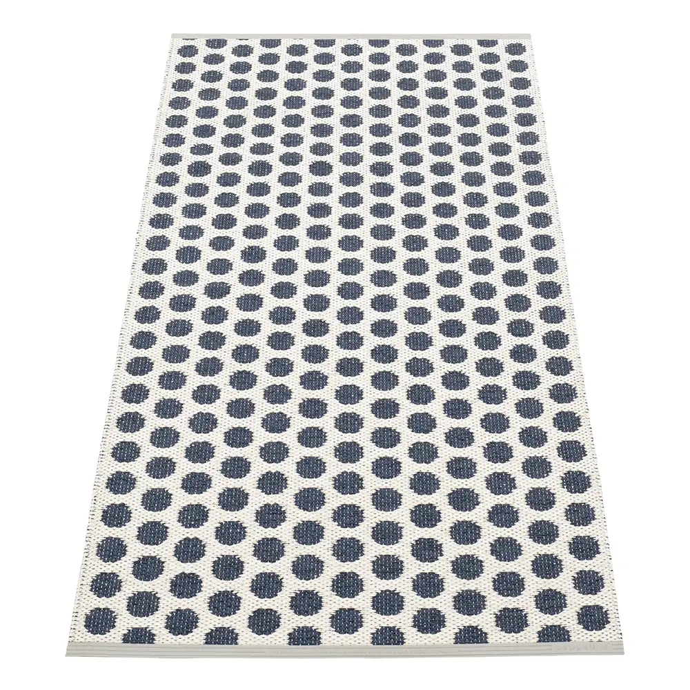Pappelina, Noa Teppich 70x150 Dark Blue/Vanilla